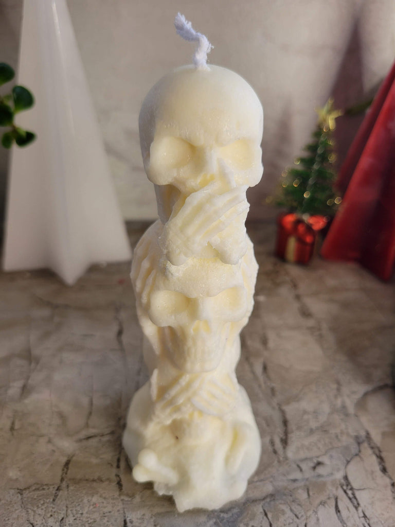 Skull candle, shaped candle, sculptural candle, Palm wax