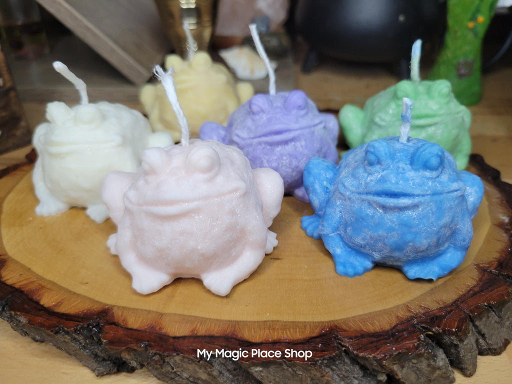 Frog Candle Palm Wax ,Toad Candle , shaped candle, Witch Candle