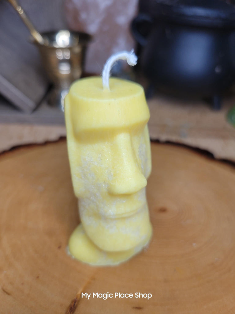 Sculptural Man Head Statue Handmade Candle, Palm wax Candle, Home decor Candle, Small white Sculptural candle