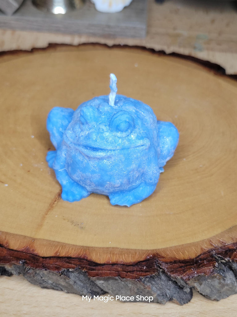 Frog Candle Palm Wax ,Toad Candle , shaped candle, Witch Candle