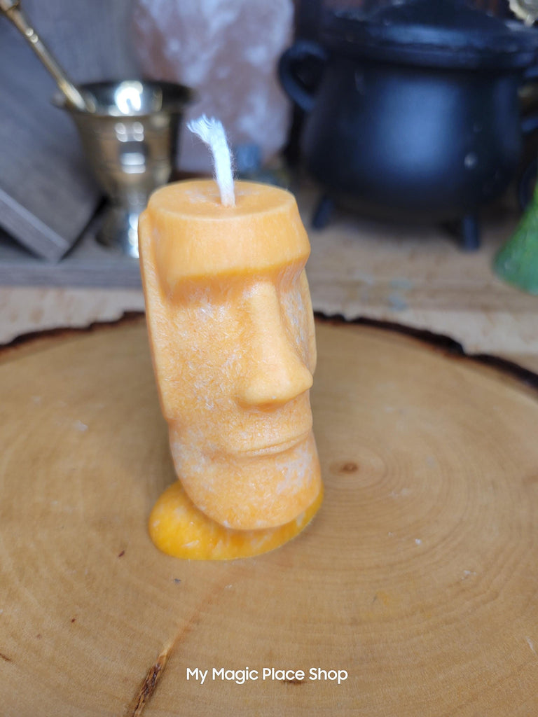 Sculptural Man Head Statue Handmade Candle, Palm wax Candle, Home decor Candle, Small white Sculptural candle