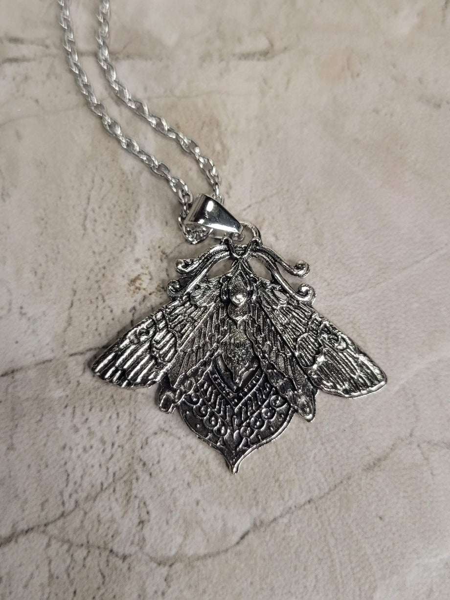 Silver Gothic Necklace 2024